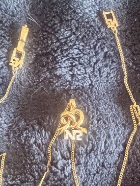 Nina Ricci necklace. Absolutely gorgeous detail.